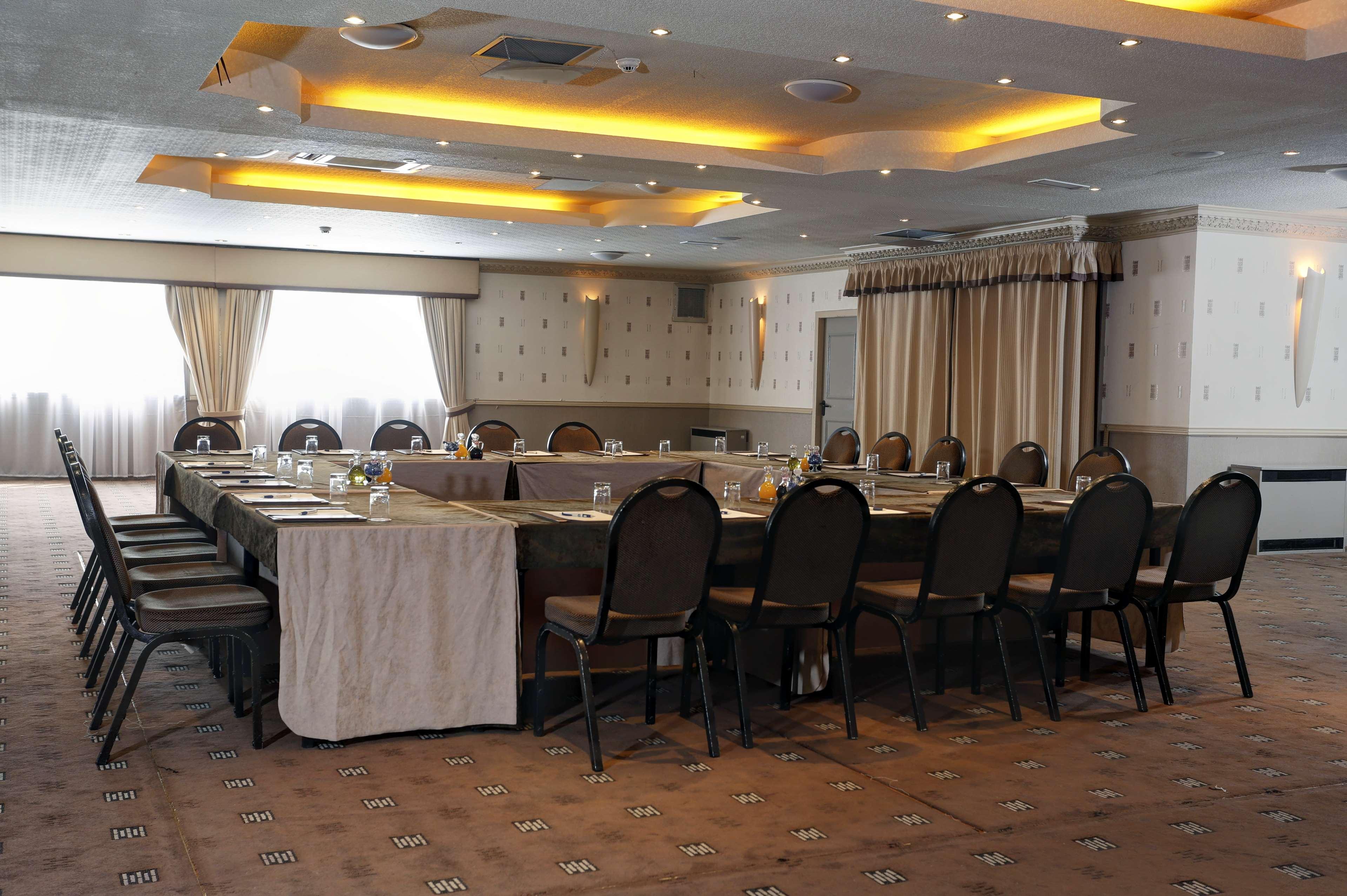 Best Western Queens Hotel Perth Buitenkant foto